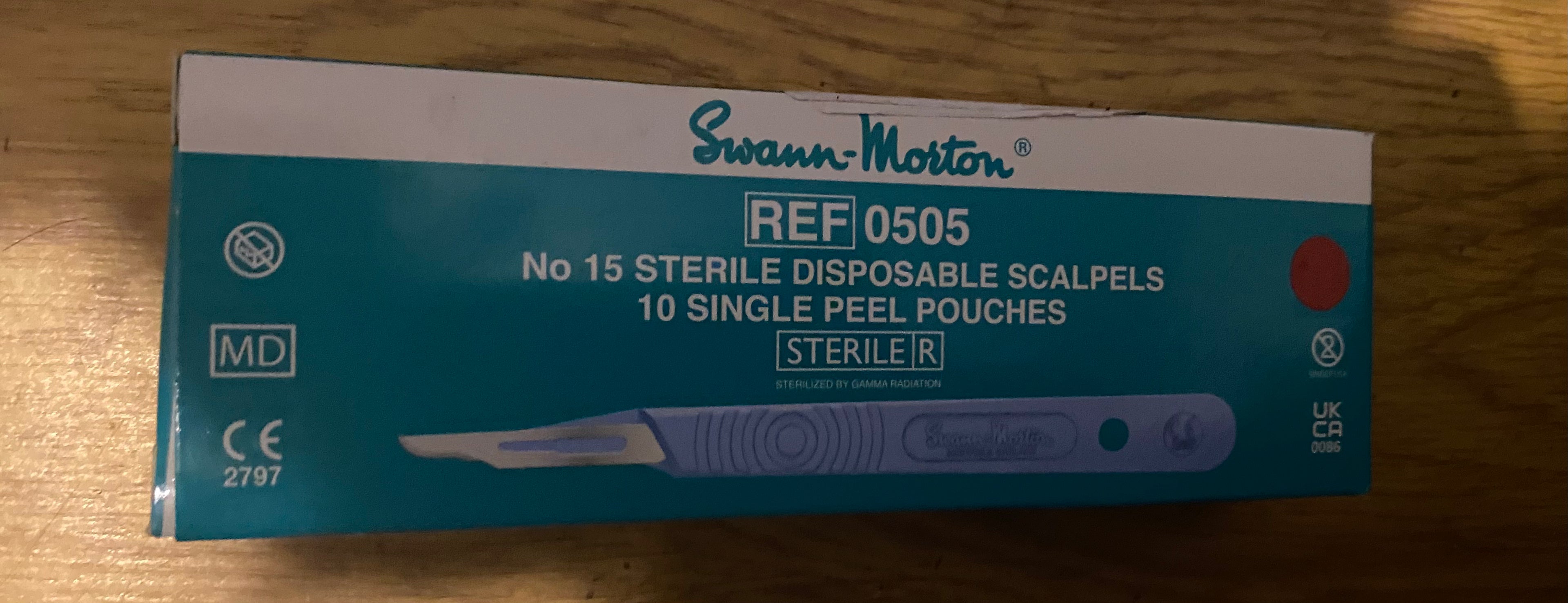 10 pack disposable scalpels - perfect for crafts