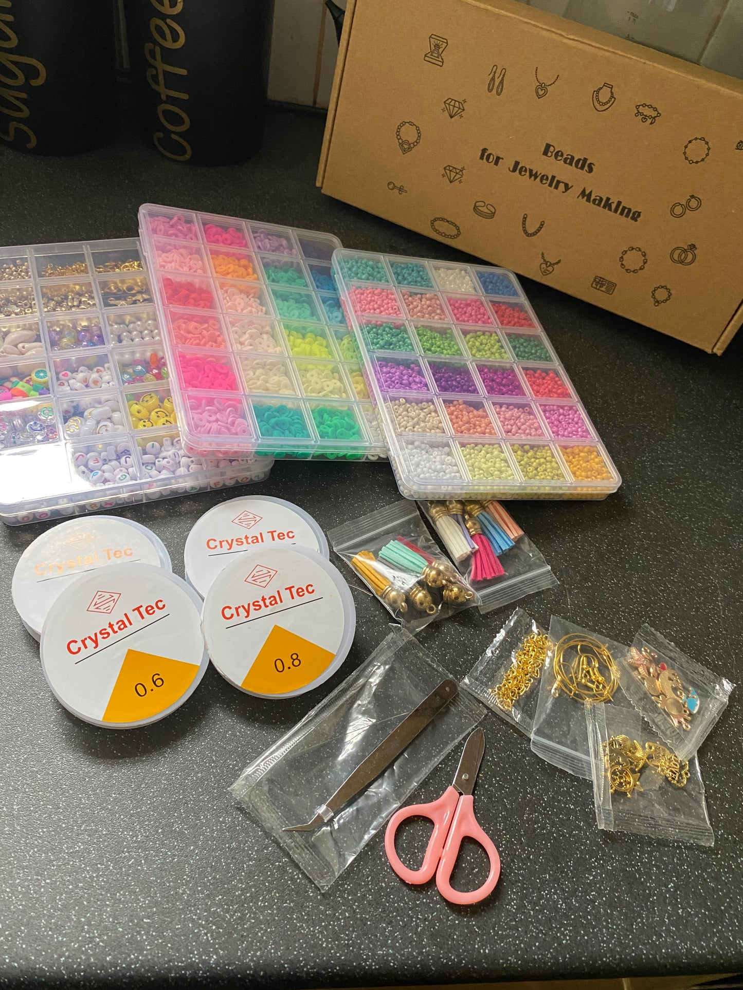 Large bead jewellery making kit